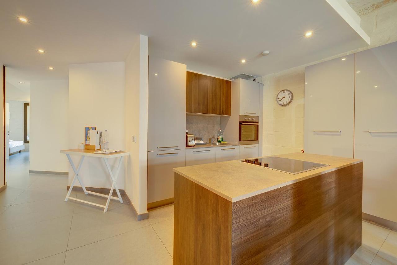 Luxurious 2Br Apartment In Valletta Exterior photo