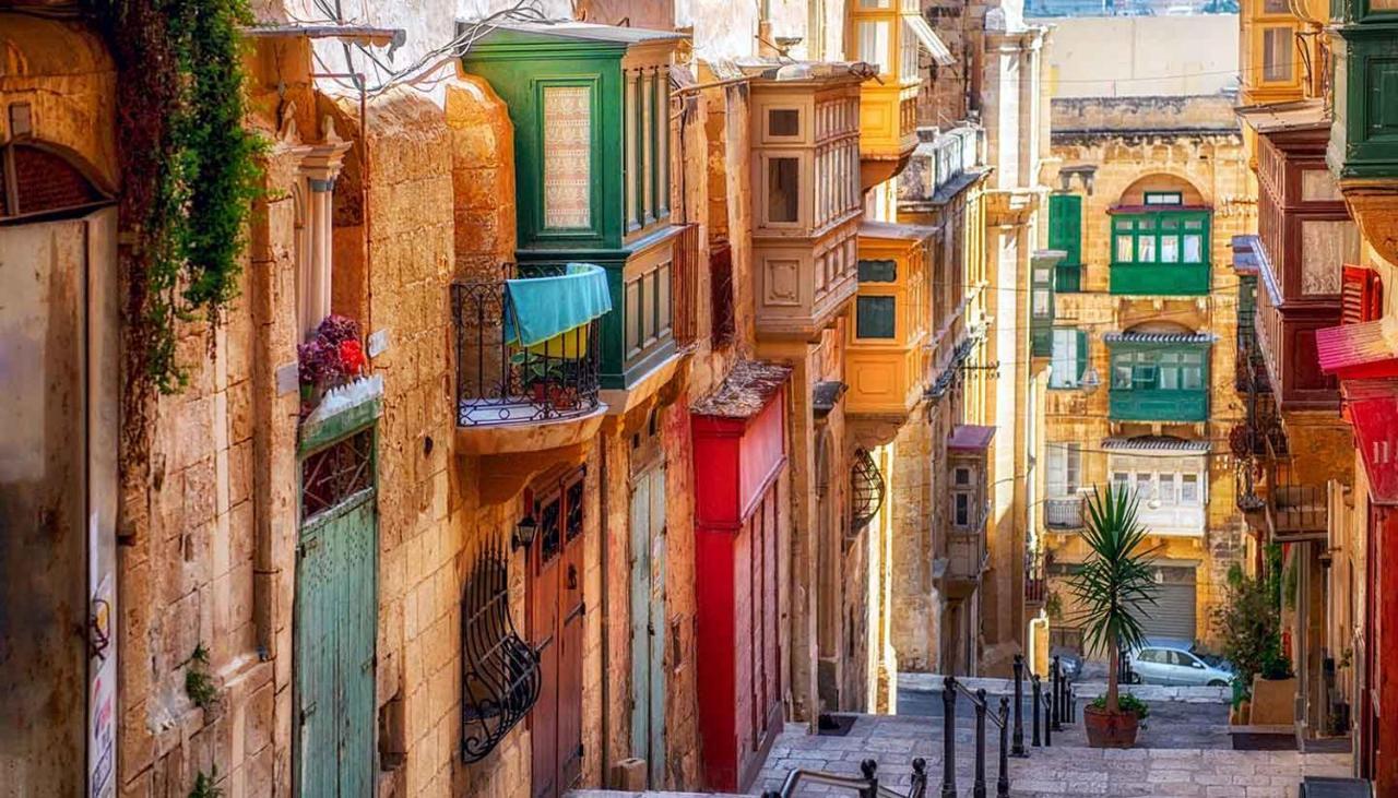 Luxurious 2Br Apartment In Valletta Exterior photo