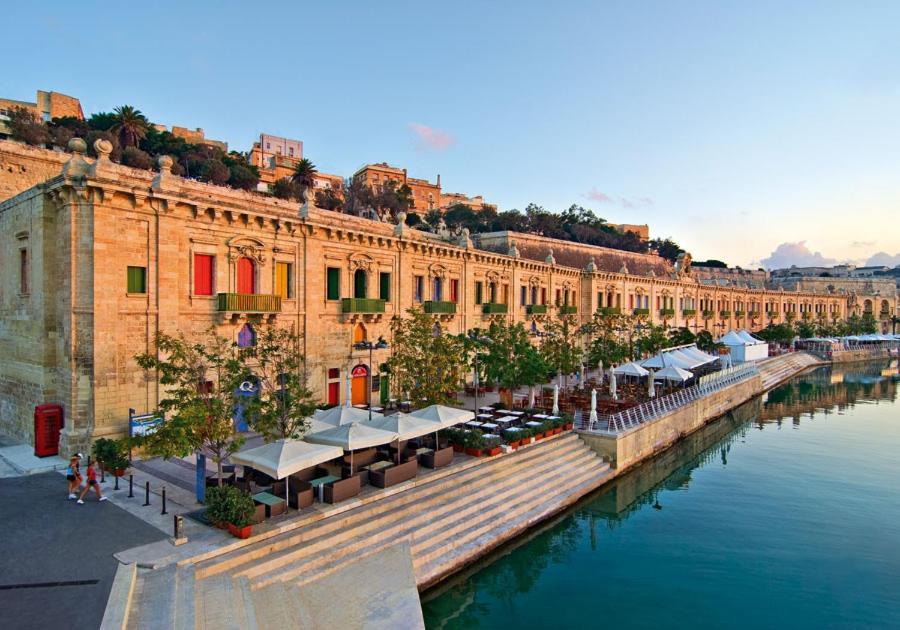 Luxurious 2Br Apartment In Valletta Exterior photo